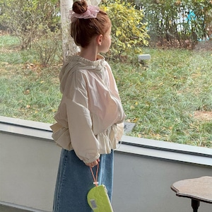 春薄手フリルジャケット