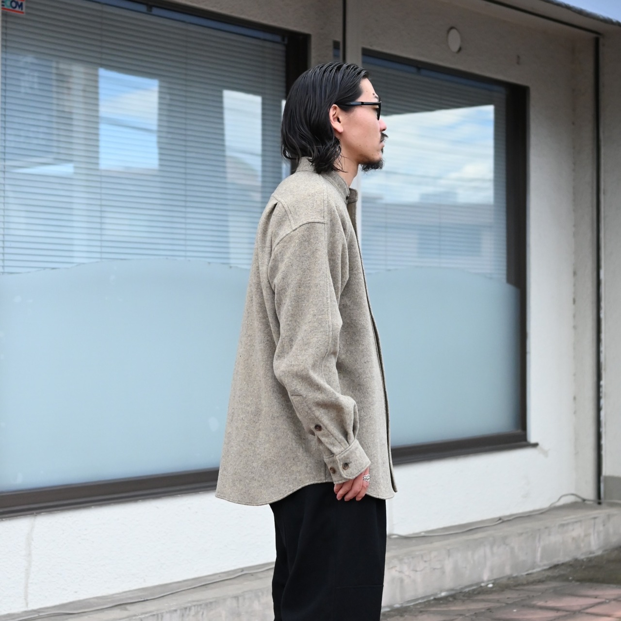 山内(ヤマウチ)、ウォッシュドウールリネンツイル・ツナギパンツ、ウールシャギー・スタンドカラーシャツジャケット