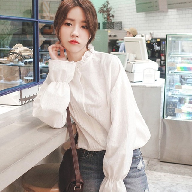 トップス レディース 送料無料シャツ フリル スタンドカラー パフスリーブ キャンディースリーブ ブラウス フレアスリーブ 長袖 シワ加工 ワッシャー パフスリーブ おしゃれ スタイル 体型カバー きれいめ エレガント クラシカル フェミニン オフィス 通勤 OL お出かけ リゾート キュート ガーリー かわいい 上品  レース  ナチュラル  ロマンチック ブラウス フェミニン フラワーレース ホワイト S M L XL 2XL