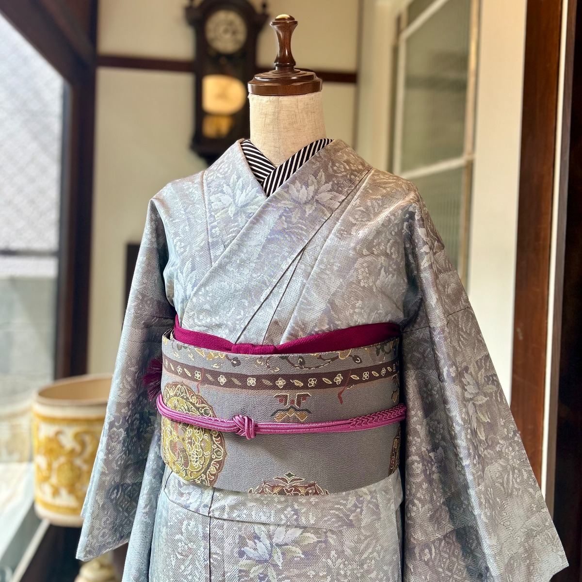 夏大島 本場大島紬 夏用 花模様 市松模様 縦縞 小紋 着物 着物 035w  