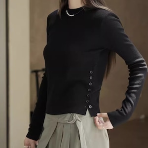 2色/サイドボタンニットトップス ・20474 2色/サイドボタンニットトップス ・20474