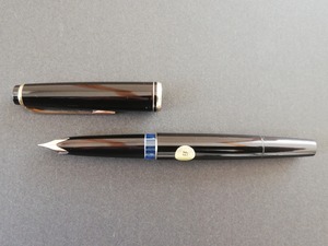 '60s　モンブラン Ｎｏ ２２　MONTBLANC No 22　（極細字）　14K　　　　　02206