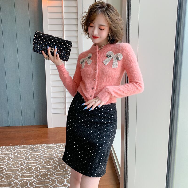 セーター ラインストーンスカート オータム リボン 秋物 MIUCO17904783752