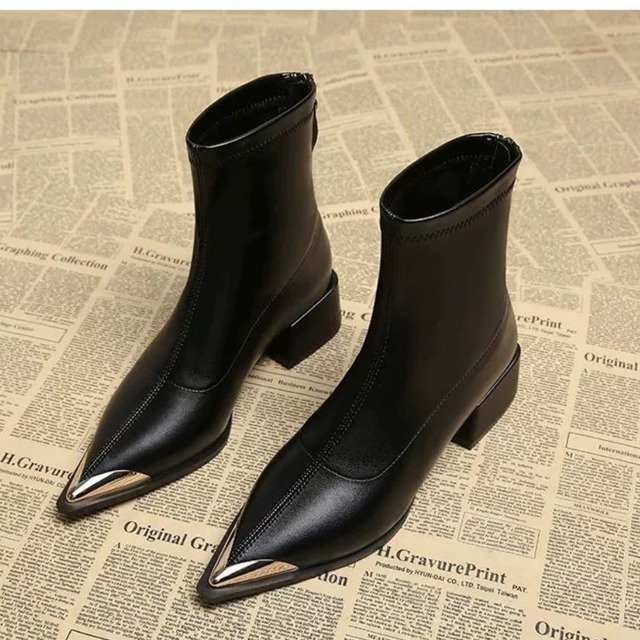 Metal toe pointed ankle boots A1771