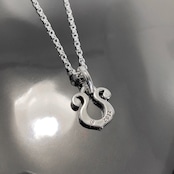 RHYTHMIC HORSESHOE with EMERALD NECKLACE / リズミックホースシュー・エメラルドネックレス