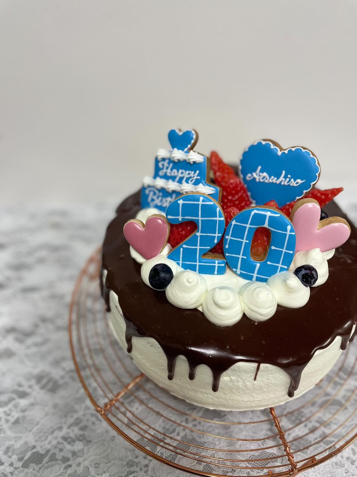 推し活にも♡お誕生日のアイシングクッキーセット | Petit Sugar