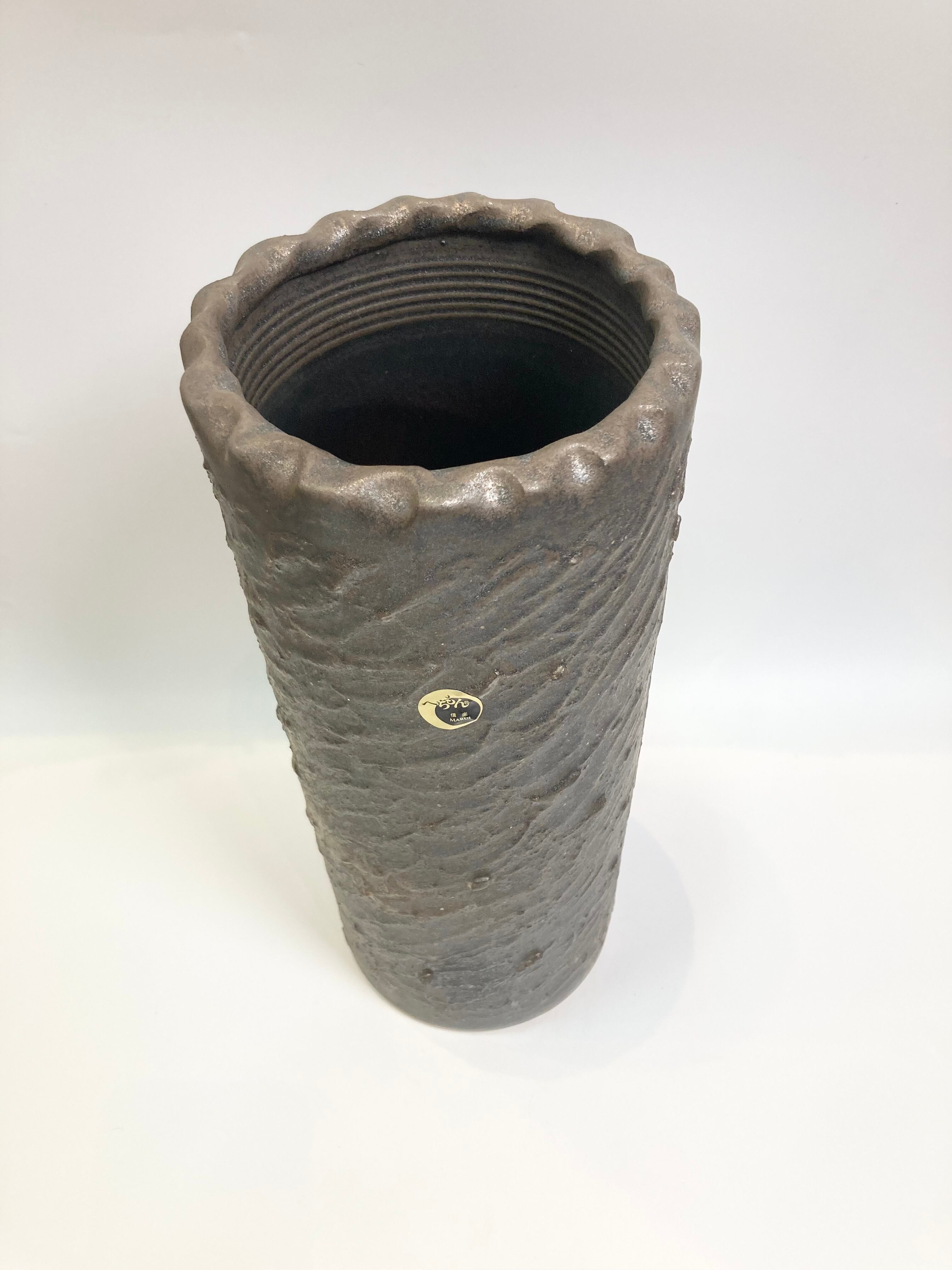 桃山時代の信楽焼の筒花瓶 花瓶】金彩 筒（信楽焼） | 若林陶器