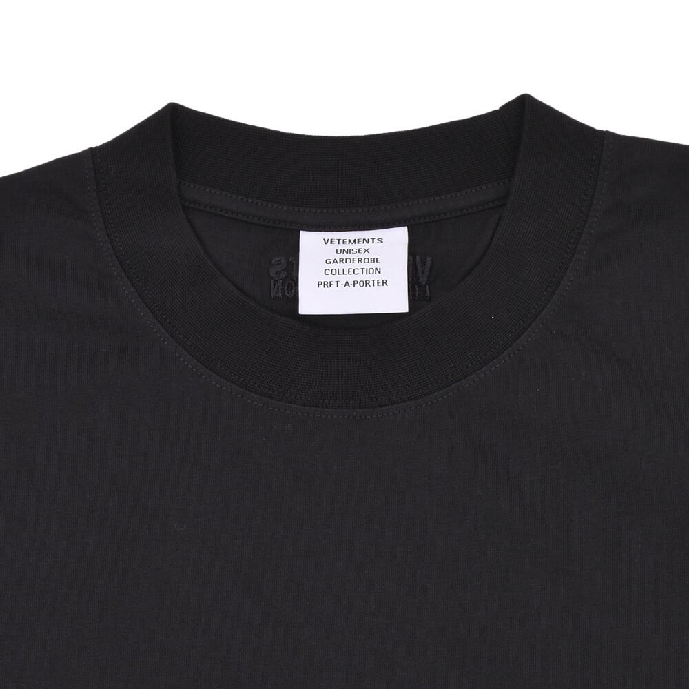 VETEMENTS】VET CROPPED CROPPED BOXY T-SHIRT | AYIN
