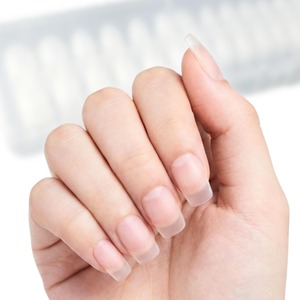 【在庫処分】COLORBIRD ネイルチップ Silvella ショート 0.1mm超薄 クリア サンディング加工済み 自然にフィット つけ爪 (スクエアS 300pcs)