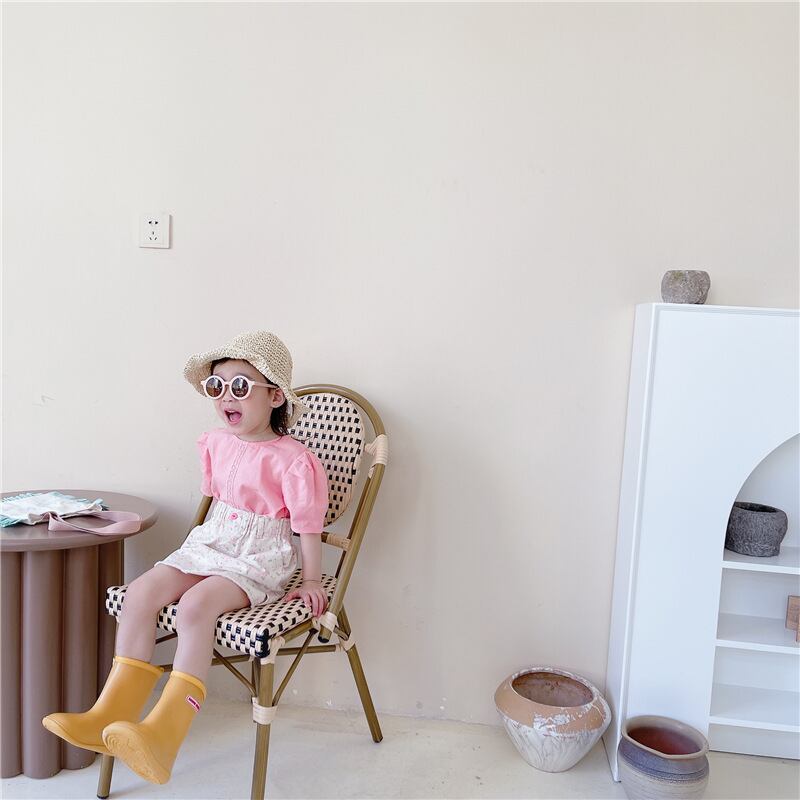 【即納】ライン刺繍のパフスリーブブラウス|海外子供服|韓国子供服