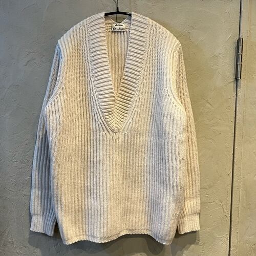 Acne Studios vネックニット