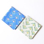 【ハンカチ】並んだチューリップ