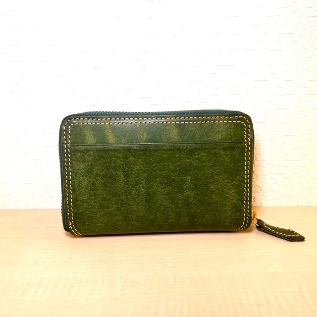 プエブロ　ラウンドミドル財布　グリーン