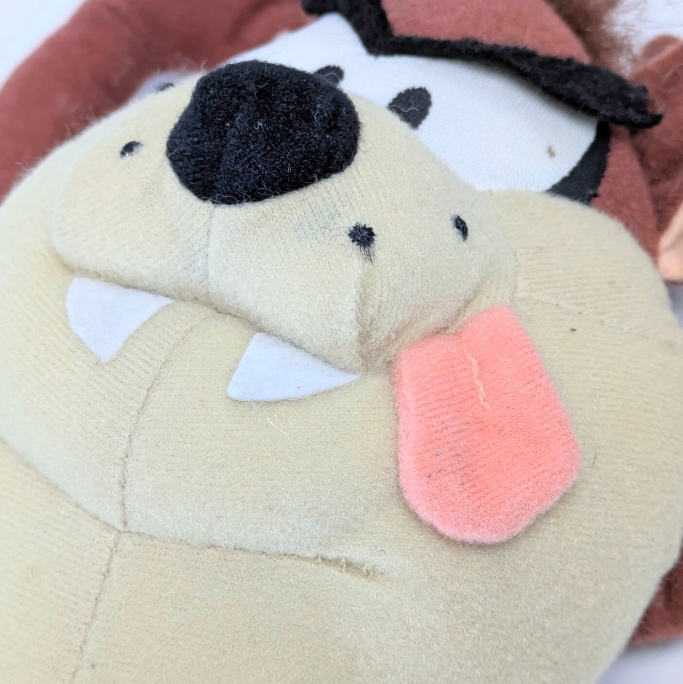 ☆VINTAGE 90'☆【 Looney Tunes ( ルーニーテューンズ )】 タズマニアンデビル プラッシュトイ / TAZ / ぬいぐるみ 〚アメリカン雑貨 アメトイ〛