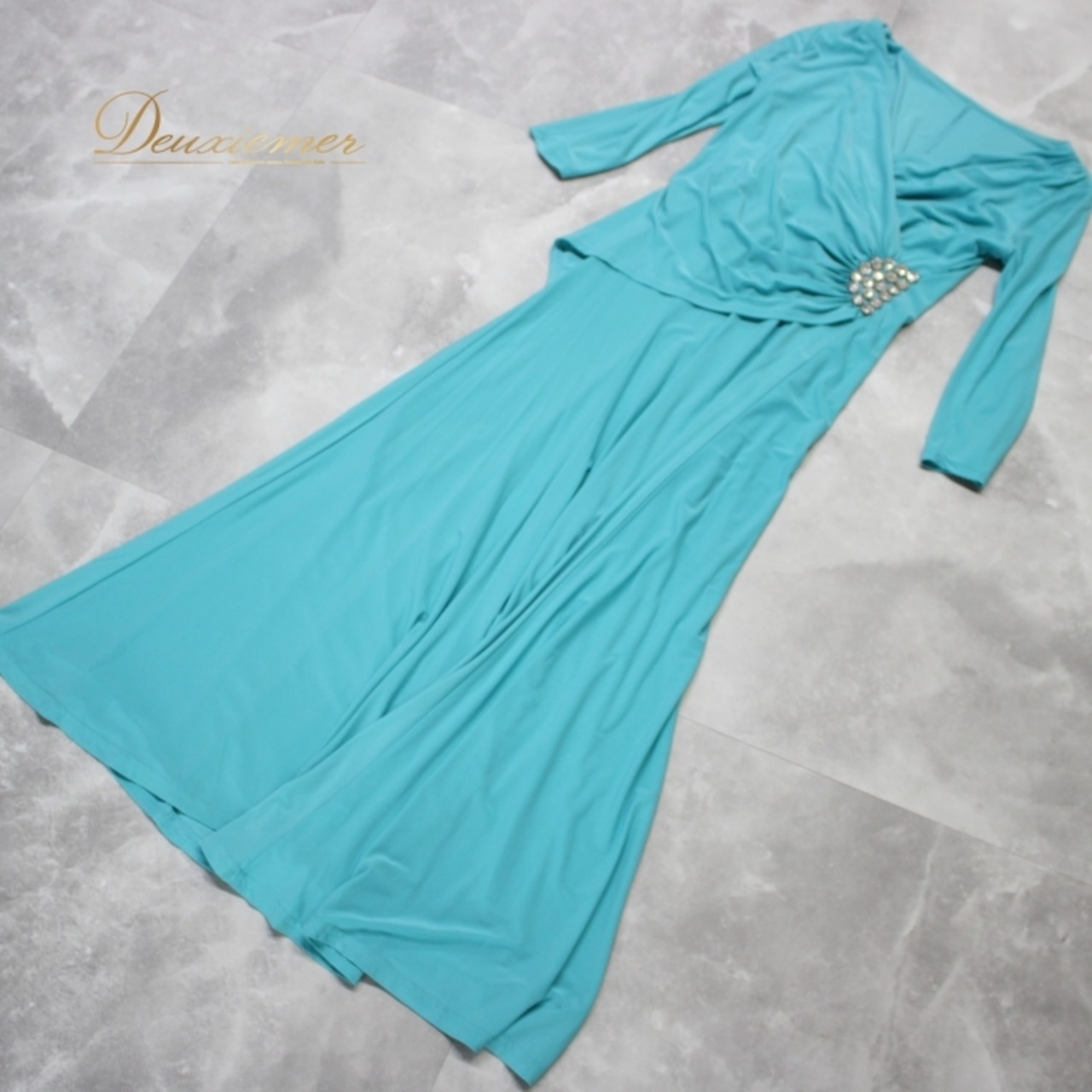 社交ダンス 衣装 スタンダード ドレス ワンピース レッスンウェア パーティ衣装 水色 ライトブルー系 ビジュー ラインストーン シンプル 無地