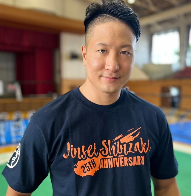 新崎人生オフィシャルサイト