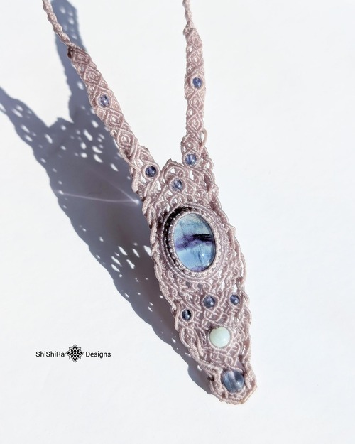 Pendant / Multi color Fluorite