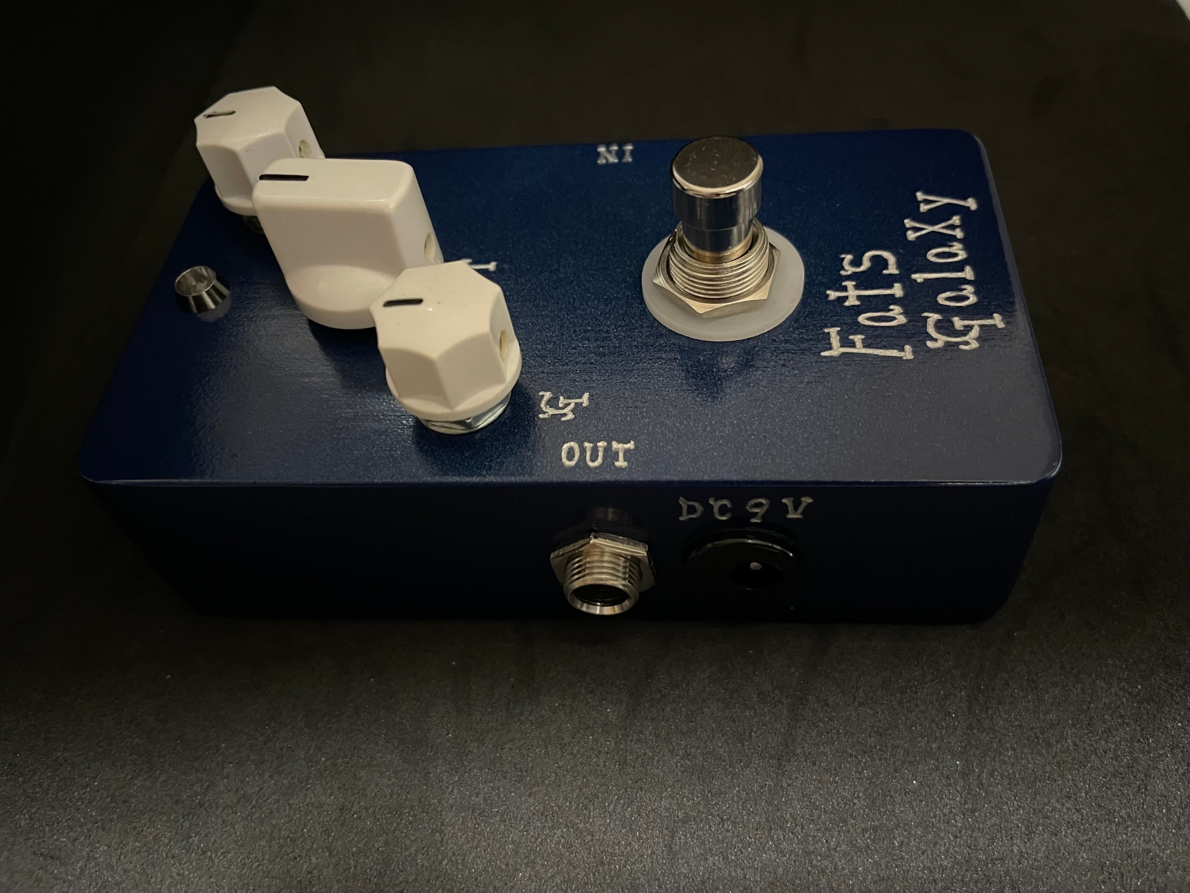 Fats Sound Laboratory Fats Galaxy ブースター ファッツギャラクシー：音痩せなく低音(80Hz~100Hz)をばっさりカット