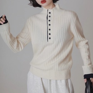 フロントボタンハーフネックニット   F0007