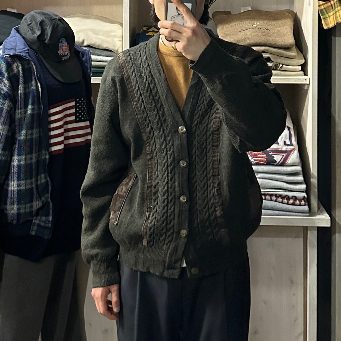 高円寺店】OLD euro aclylic×lama design cardigan | ruruLi 高円寺店】OLD euro aclylic×lama design cardigan | ruruLi