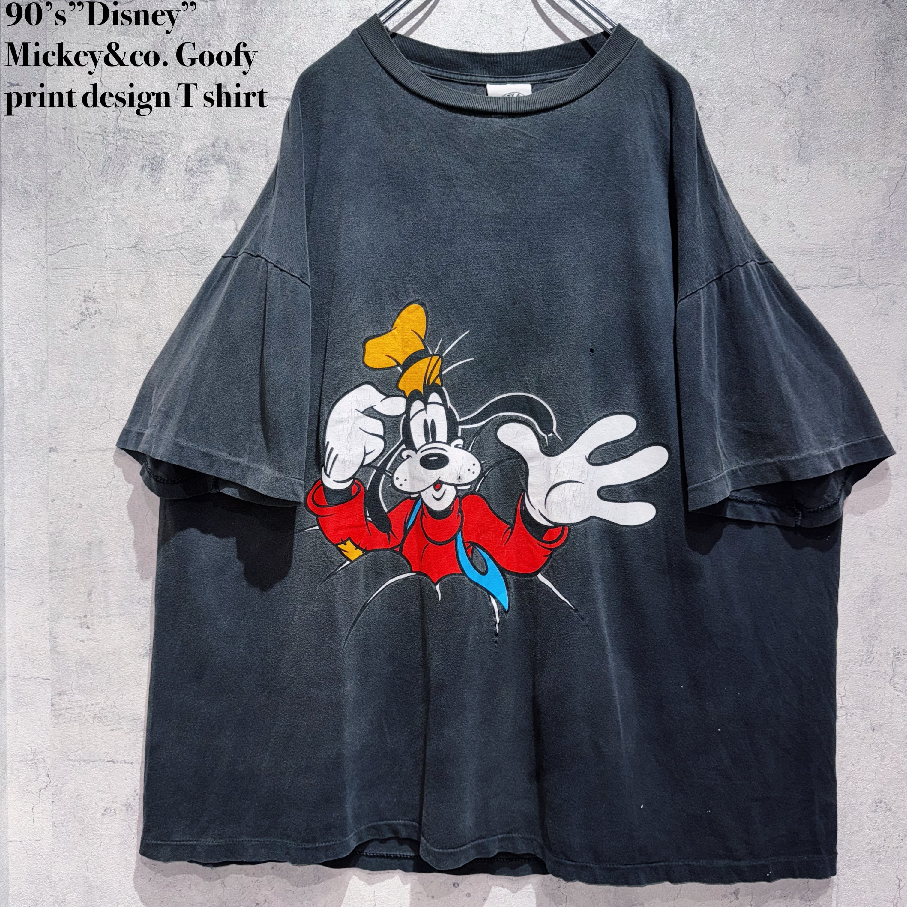 90’s”Disney”Mickey&co. Goofy print design T shirt