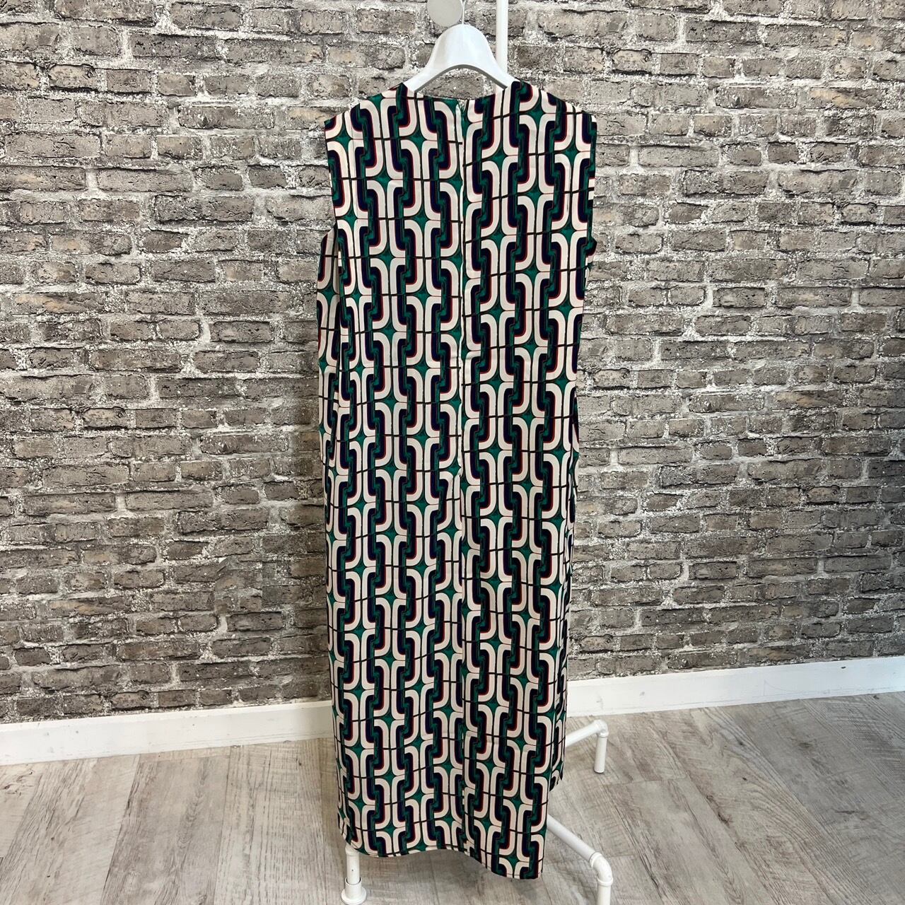 モダン柄ロングワンピース