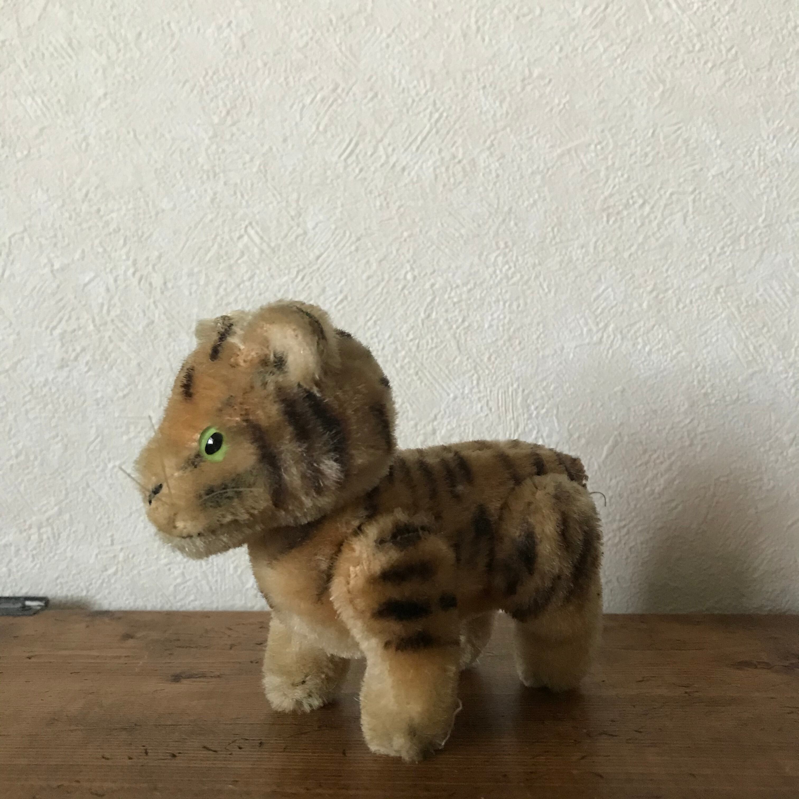 シュタイフの小さなトラ