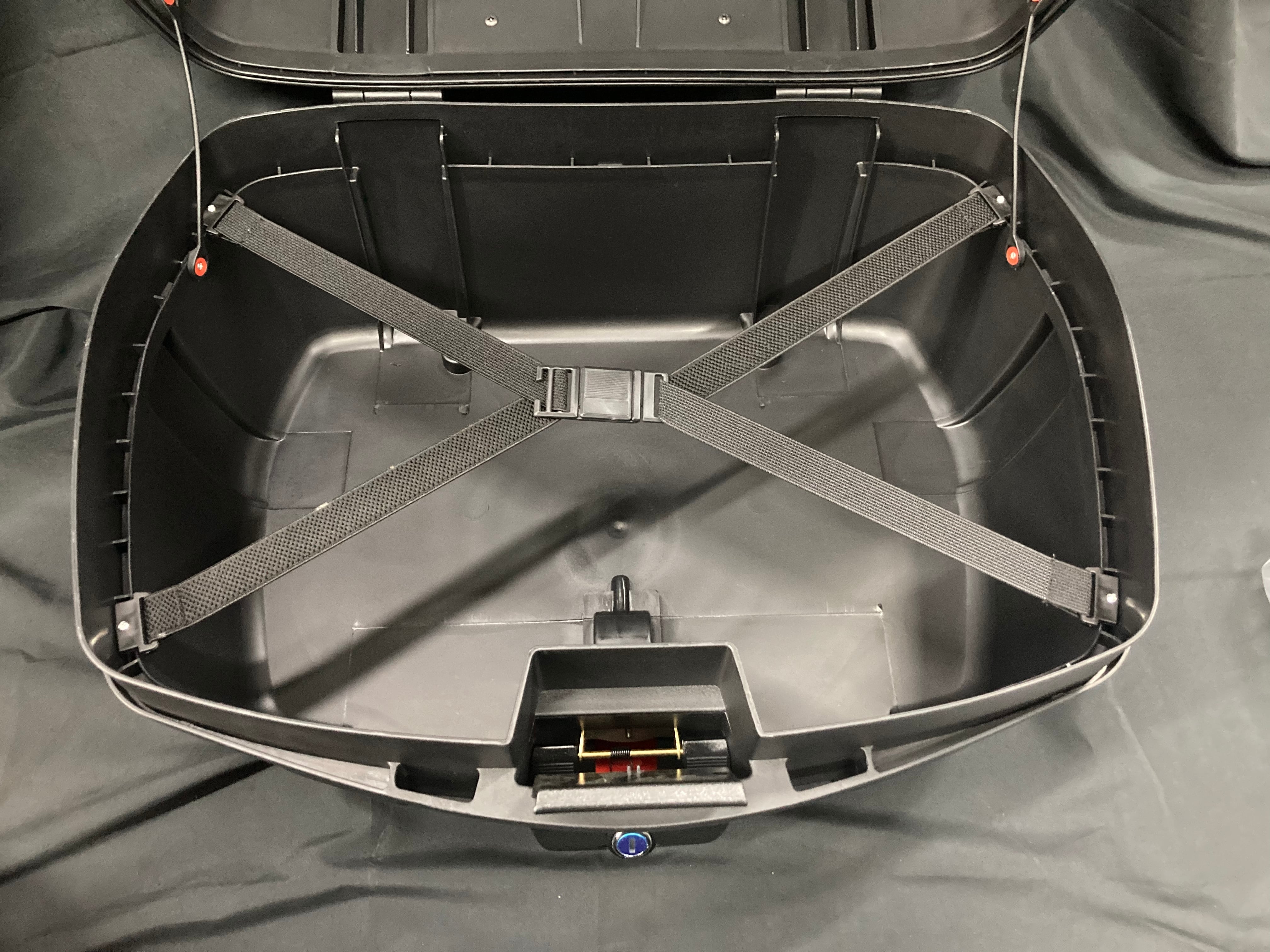 フュージョン ヘリックスなどに 汎用 リヤボックス 47L トランクボックス - 画像4