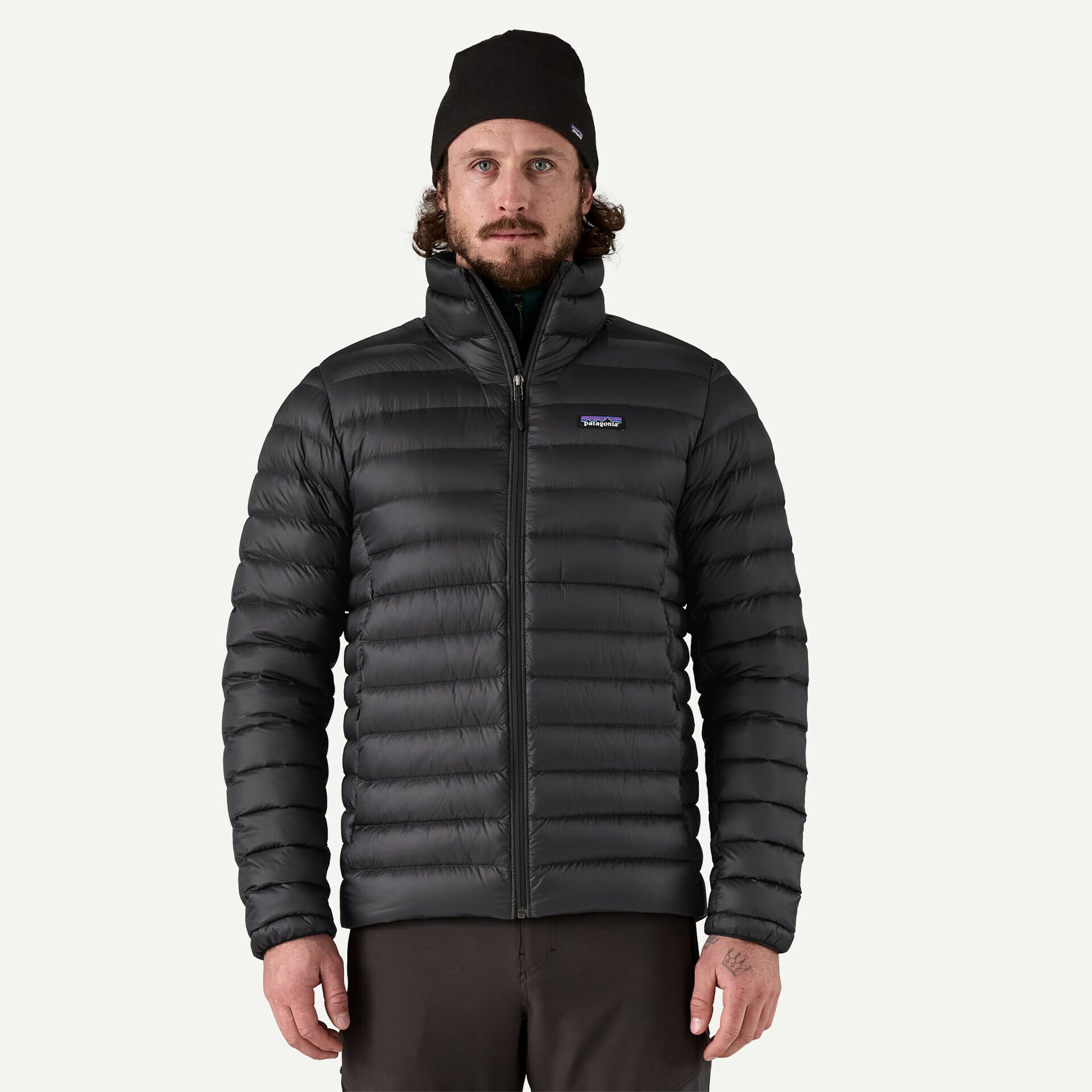【美品】patagoniaダウンセータ　ブラック Sサイズ 2026年秋冬モデル パタゴニア メンズ・ダウン・セーター (カラー Black) FA26 Patagonia