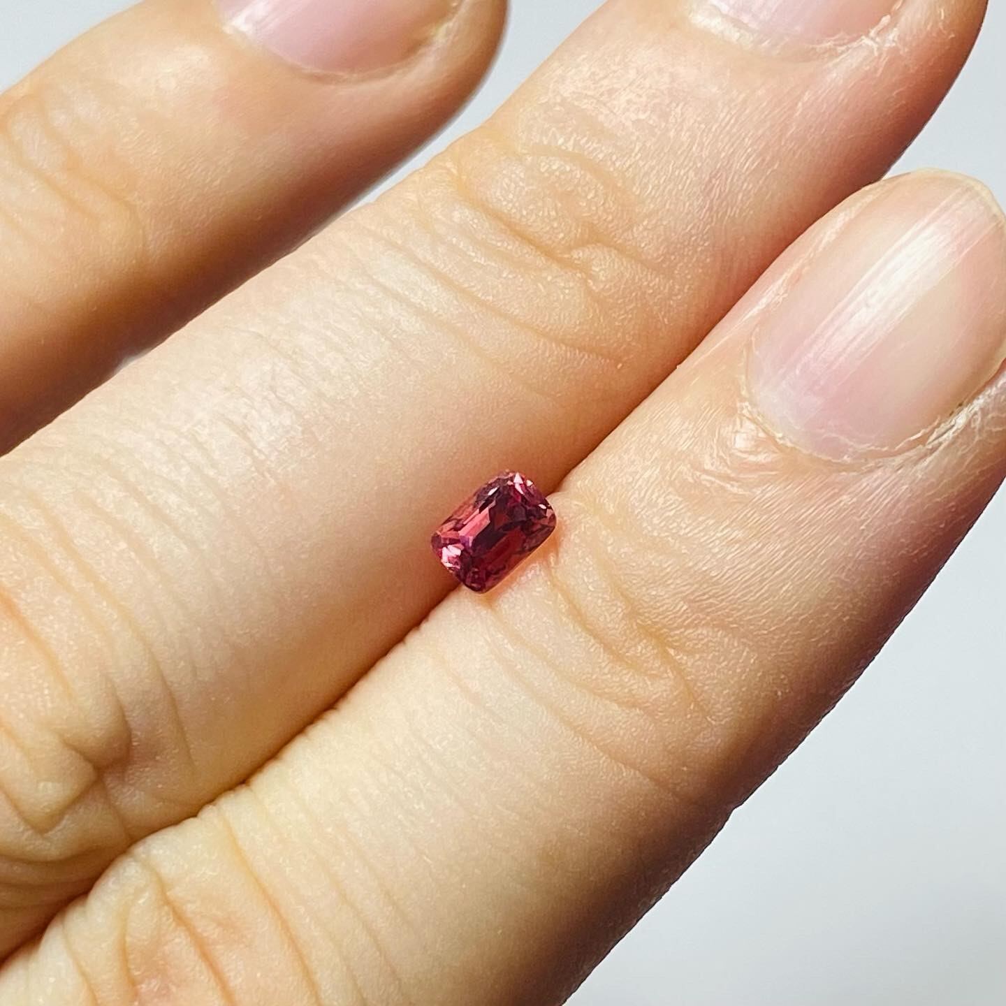 No.6 ベトナム産スピネル