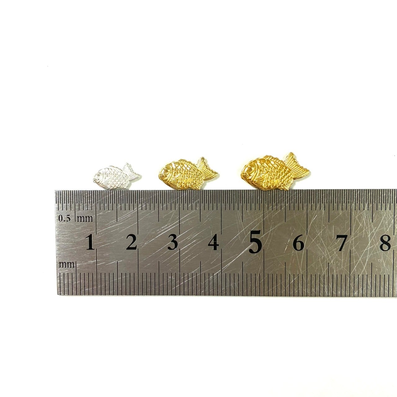 ☆3g☆ 純金 たい焼き モチーフ 約3g お守り【JUNGOLD】【RNP00868
