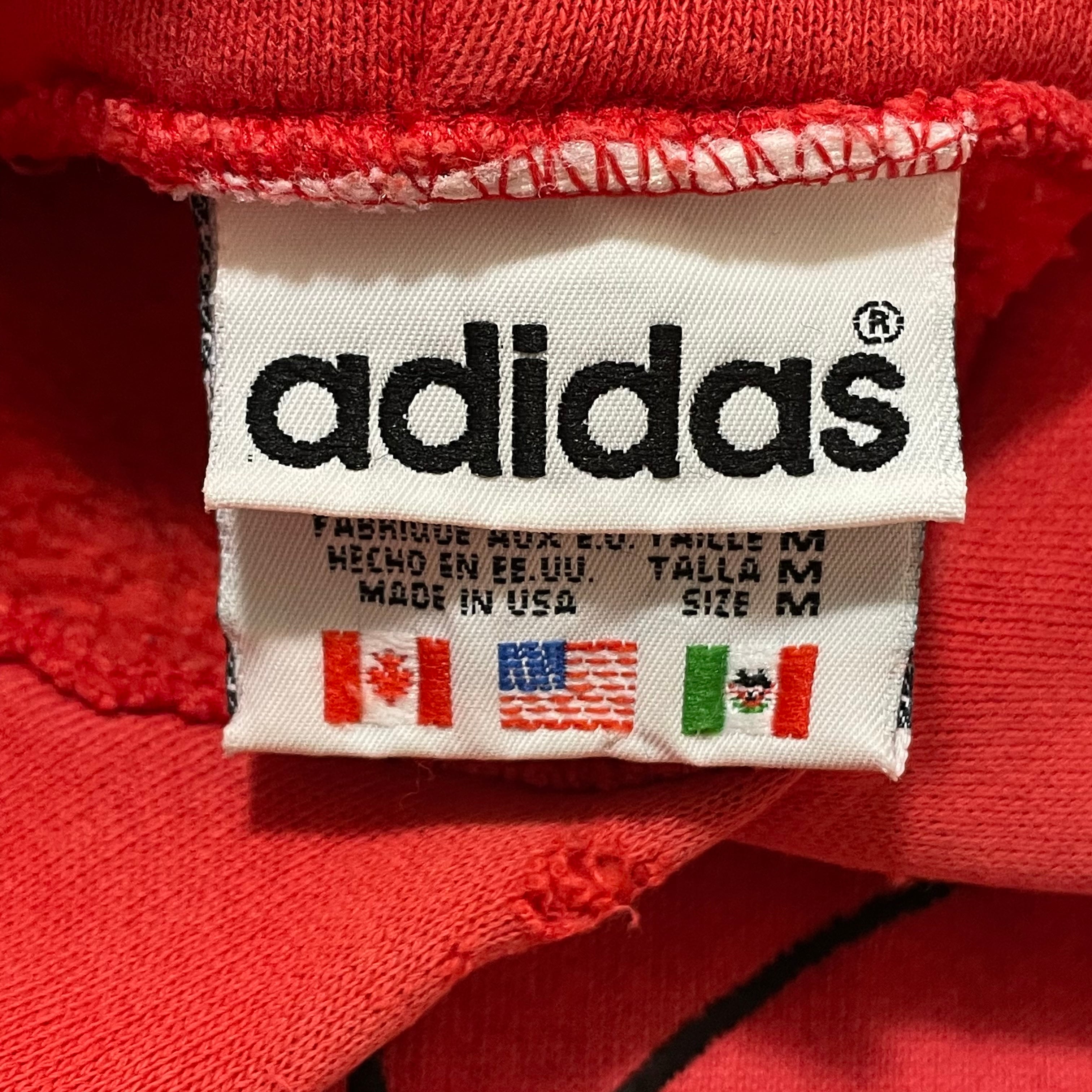 adidas】80s USA製 トレフォイル 刺繍ロゴ 万国旗タグ プル