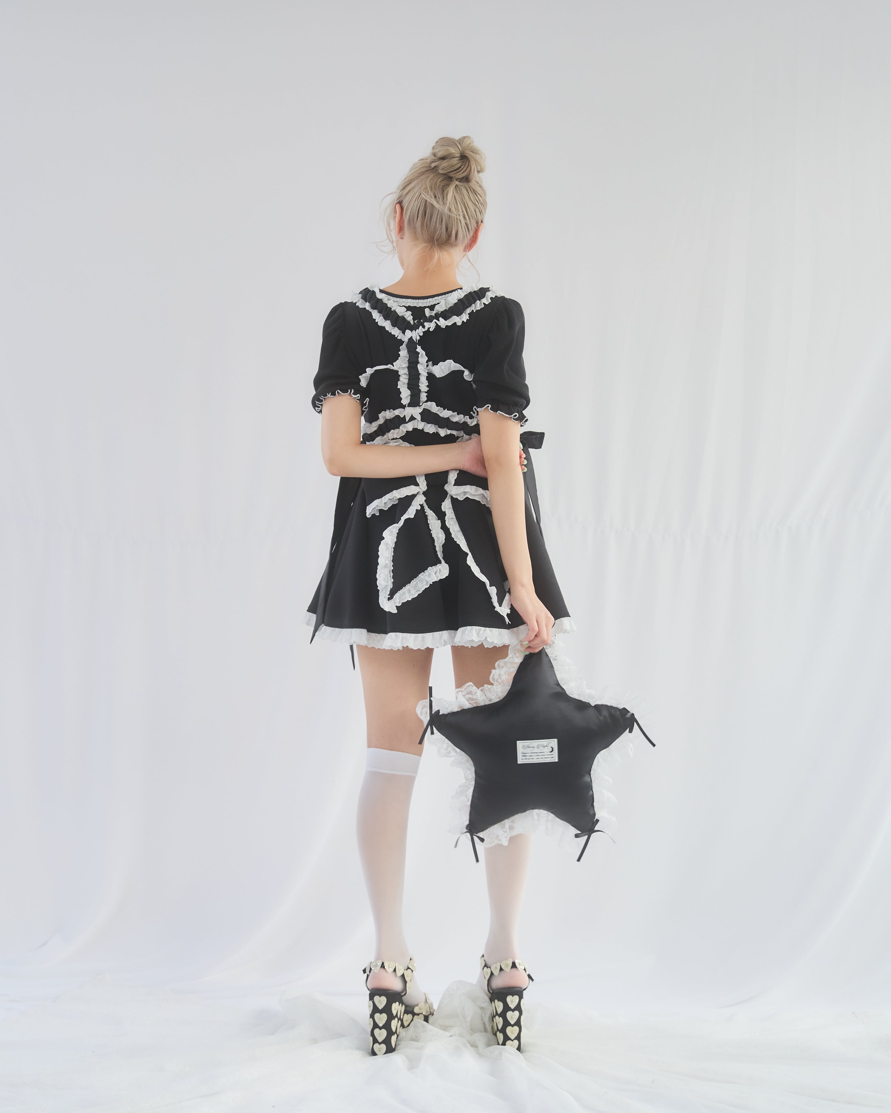 Starry⭐︎バックリボンダイバーワンピース | lilLilly official webstore