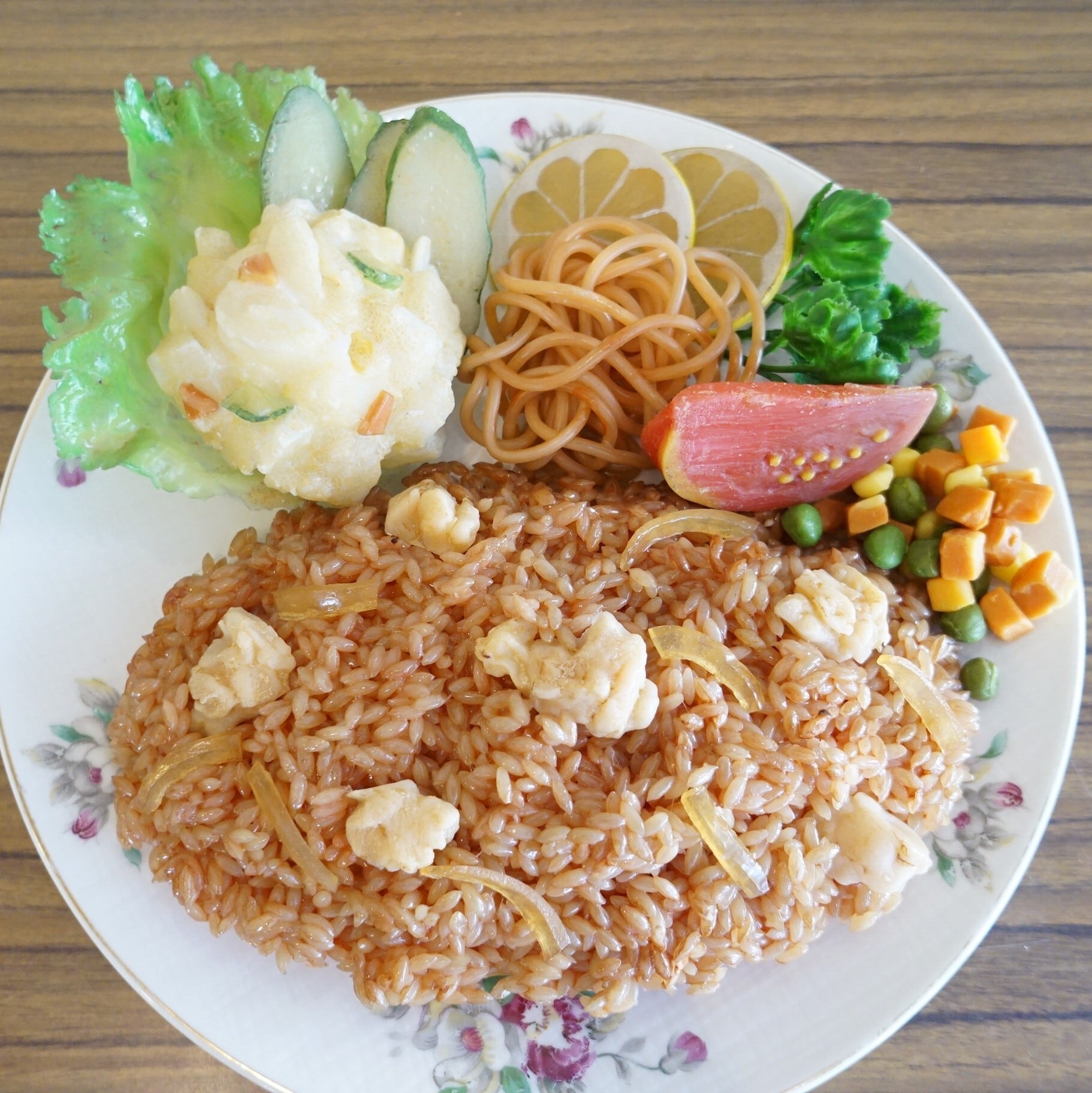 チキンライスの食品サンプル（皿なし） | 純喫茶家具の村田商會
