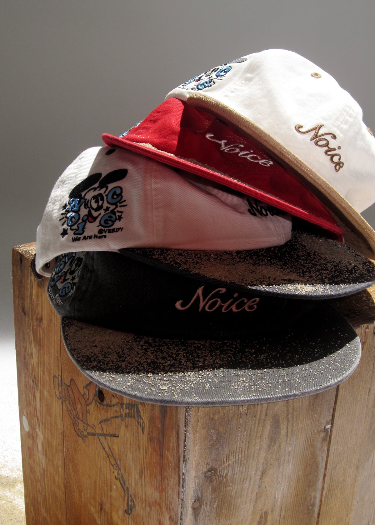 NOICE × VERDY SIX PANEL CAP-CHARCOAL | VERDY'S GIFT SHOP