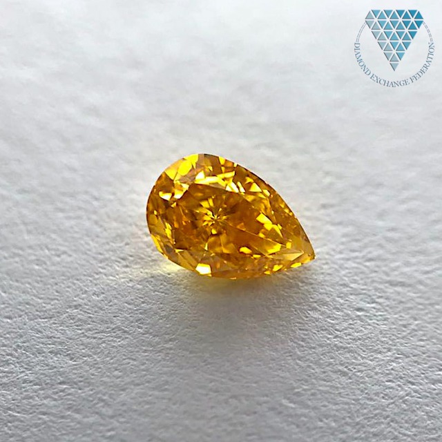 0.84 ct FANCY VIVID YELLOW-ORANGE SI1 PEAR GIA 天然  ダイヤモンド ルース