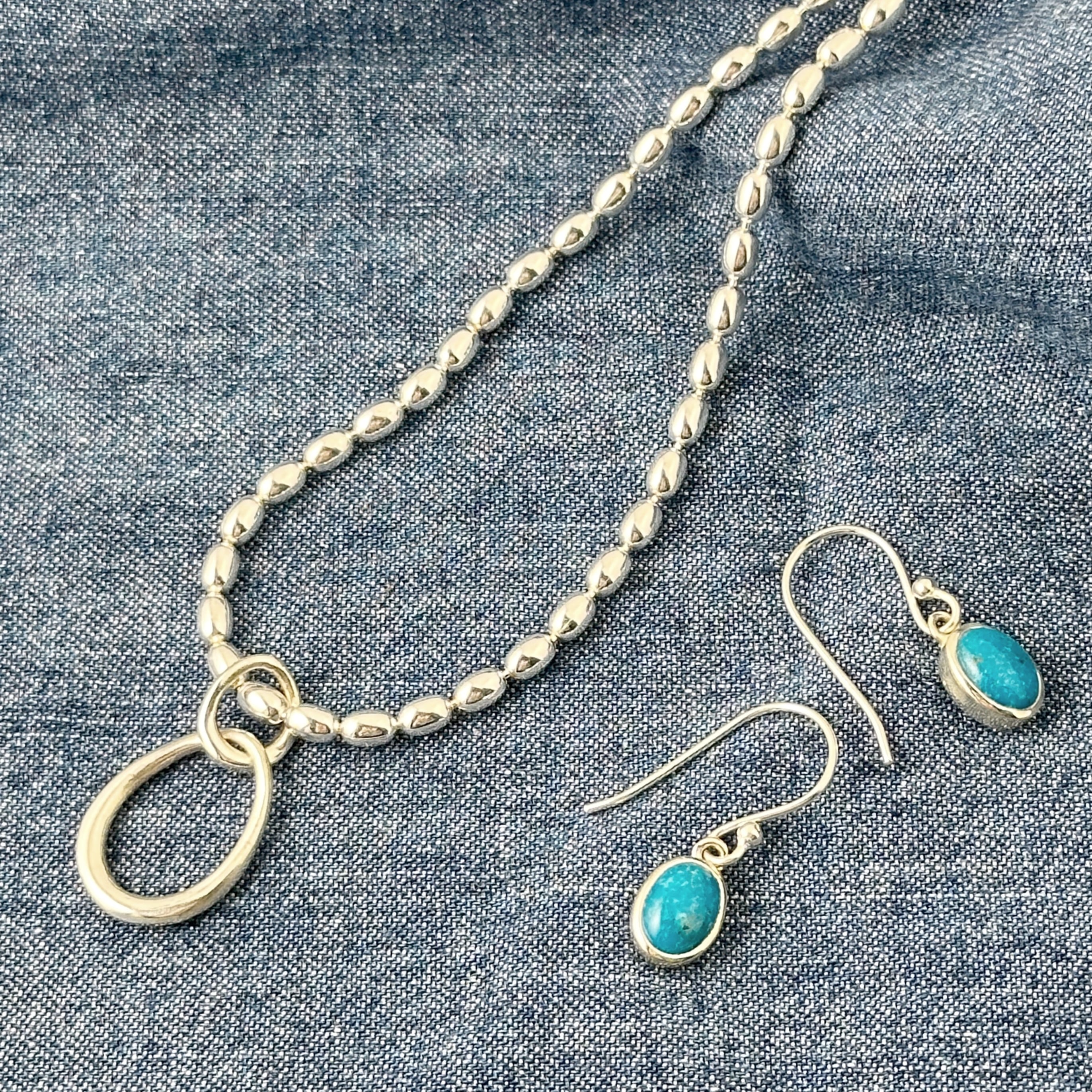 ❰未使用❱ペンダントトップ 再入荷】グラス / 老眼鏡 ホルダーシルバーオンリー ペンダント トップ