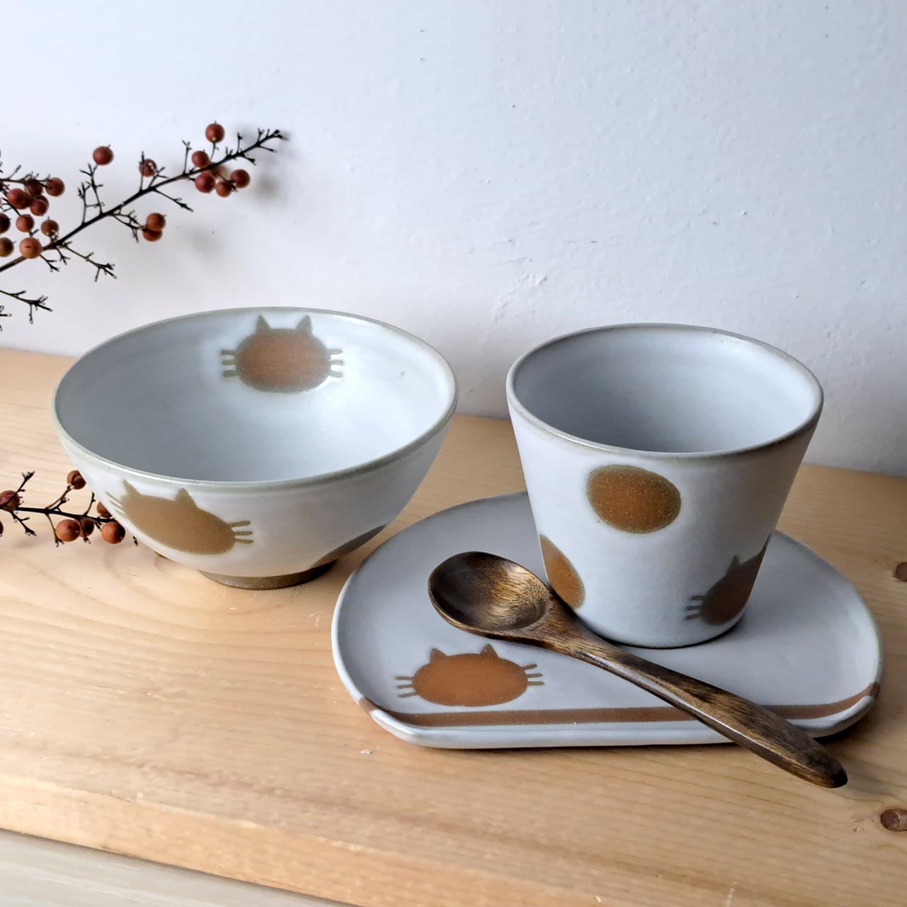 こめがま 植田 千巴弥】お茶碗（中）「ねこ水玉」シリーズ