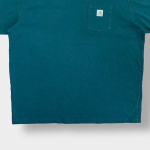 【Carhartt】2XL ビッグシルエット Tシャツ T-SHIRT ポケットTシャツ ポケT 半袖 ワンポイント カーハート ディープグリーン LOOSEFIT ゆるだぼ US古着