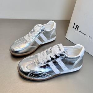 lace-up sneaker 14239