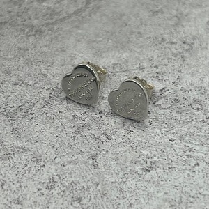 ティファニー TIFFANY&CO リターントゥ ハート ピアス Ag925
