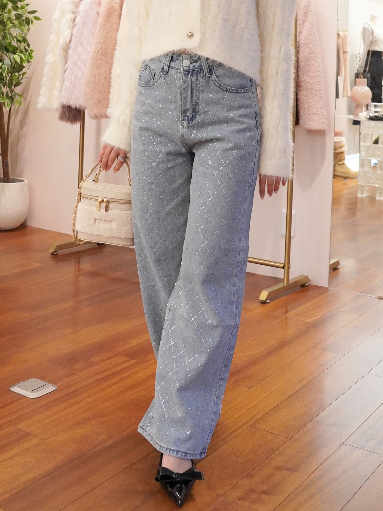 【再入荷】diamond shaped rhinestone denim