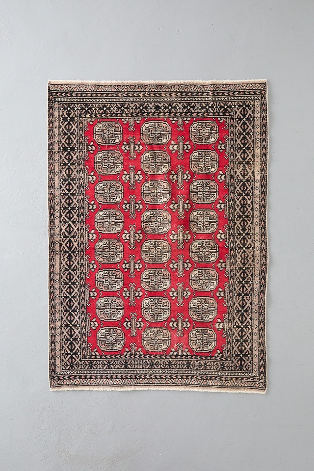 No.222 ヴィンテージラグ　トライバルラグ　パキスタン産（174×122cm）レッド　ベージュ　チャコール　ブラウン