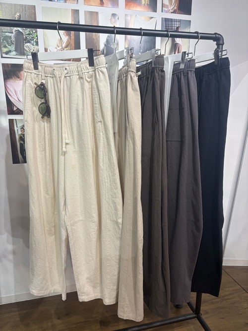 priority カーヴィパンツ　62034