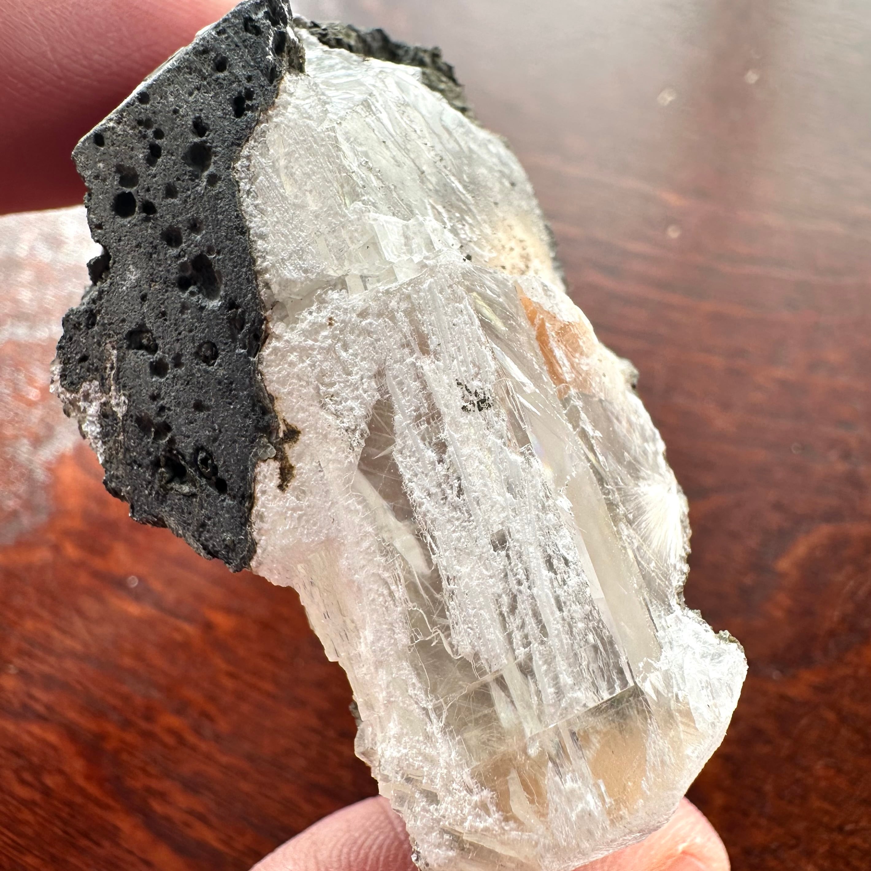 カルサイト / メソライト【Calcite with Mesolite】インド産 | PEANUTS