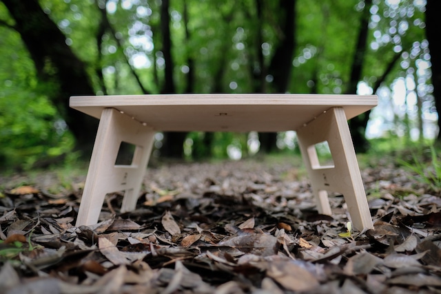 solo table "3" WH(無塗装)　オールウッド　組み立て式　受注生産品　送料無料　幅45cm×奥行30cm×高さ20cm