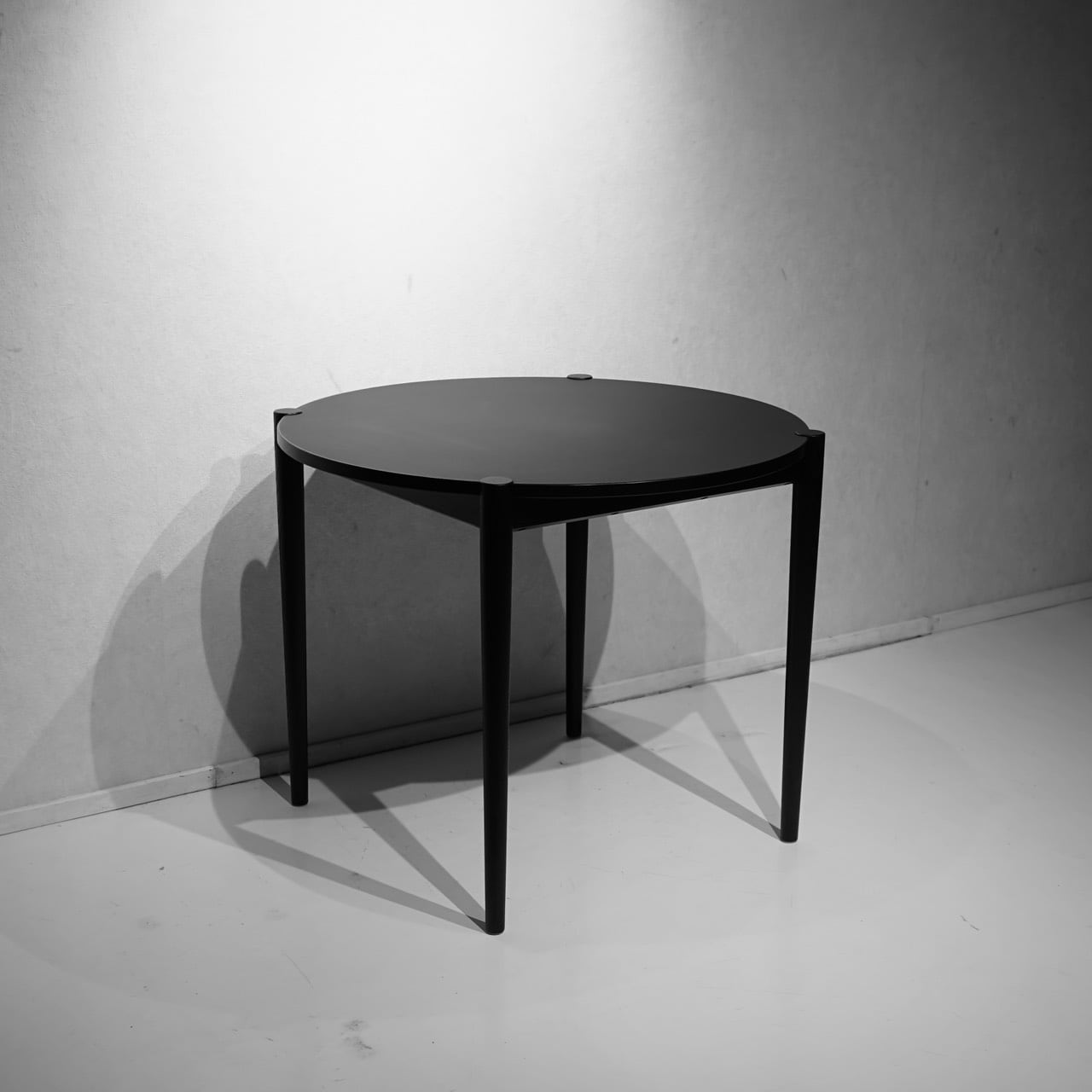 IDEE イデー NOVA DINING TABLE ROUND 900 ノヴァ ダイニングテーブル