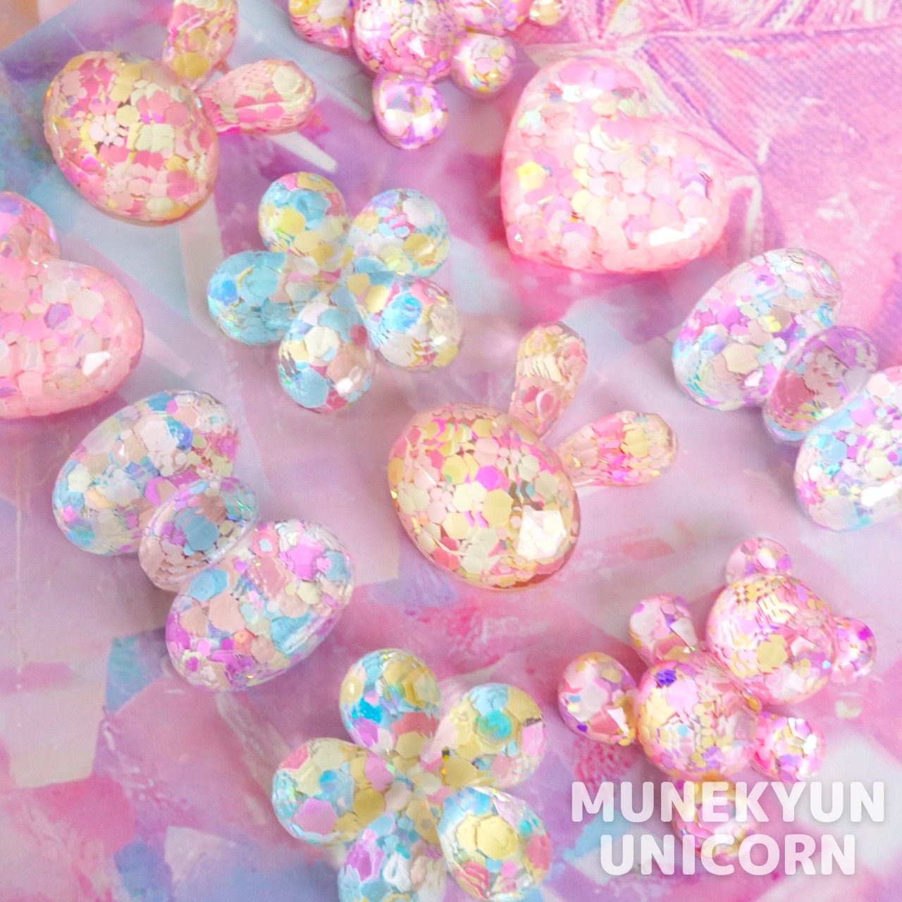 #D662【1個/1pc】キラキラ ラメ キュートモチーフ パーツ / Sparkling glitter cute motif parts