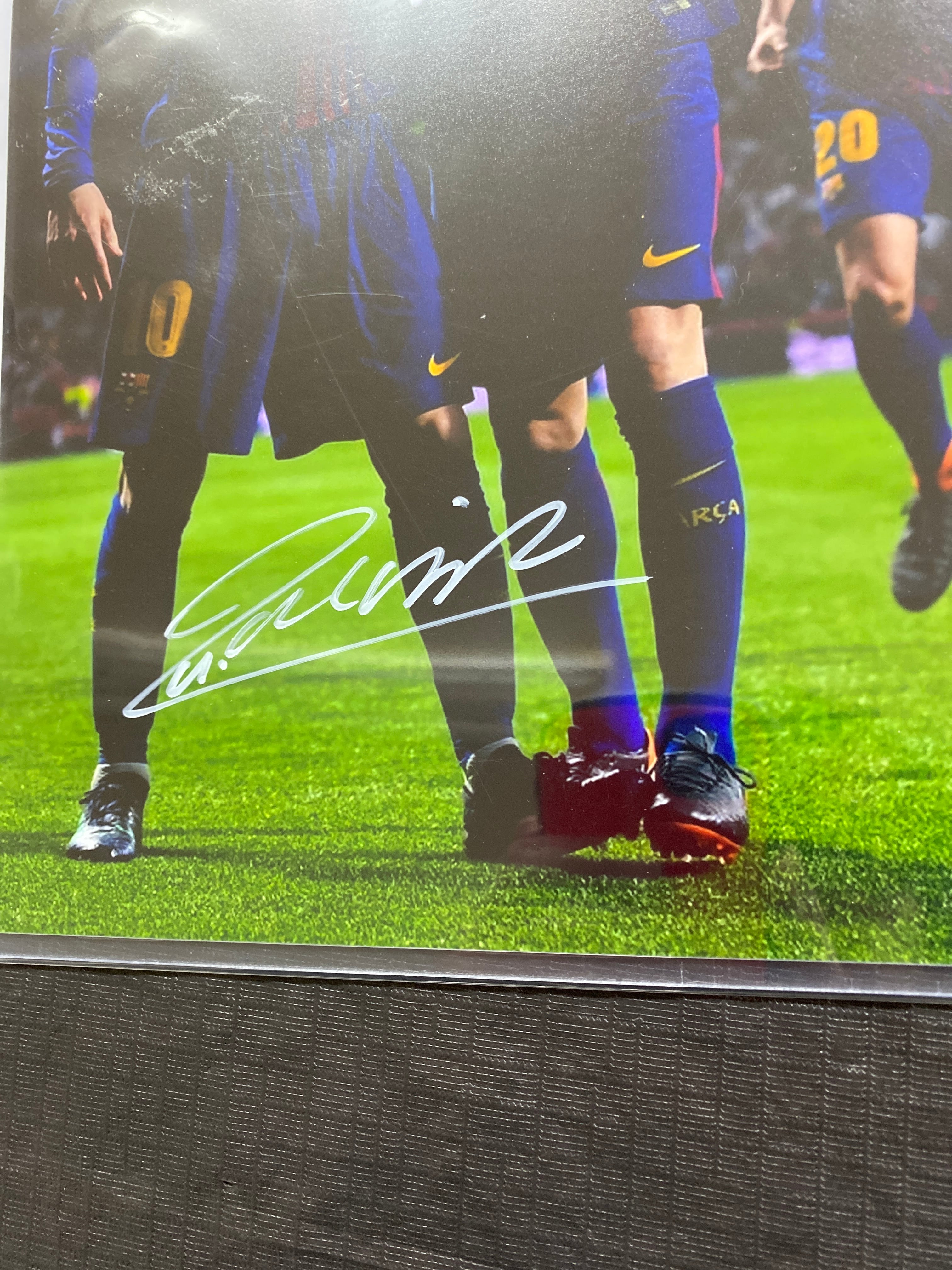 FCバルセロナ アンドレス・イニエスタ直筆サインフォト