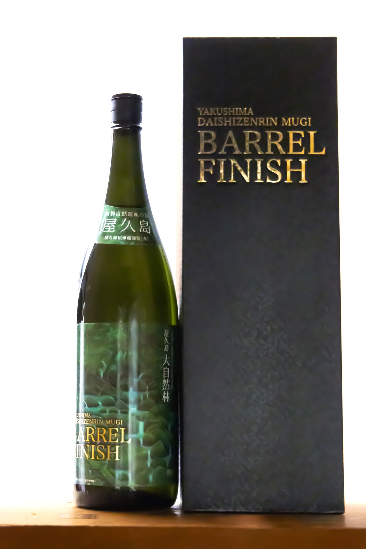 本坊酒造　屋久島 大自然林 麦焼酎 BARREL FINISH　1.8ℓ
